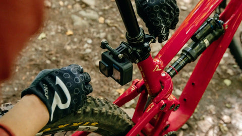 Handlebar / Seatpost / Pole Mount
